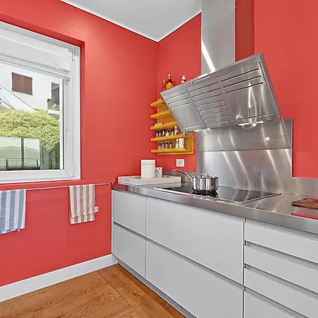 Villa Alessia - 4 Bed Villa With Lake Maggiore View * Stresa