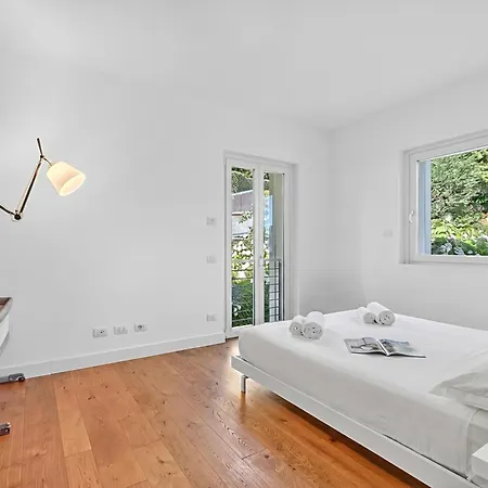 Villa Alessia - 4 Bed Villa With Lake Maggiore View * Stresa